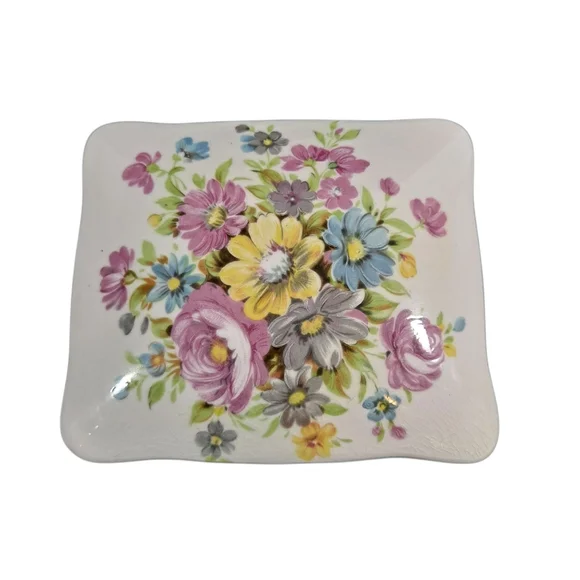 Vintage Jubilee Floral Bone China Trinket Lidded Dish Made In England - Picture 7 of 9